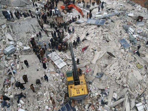 AFAD’dan 'artçı deprem' uyarısı: '6 ve üzerine çıkabilir'
